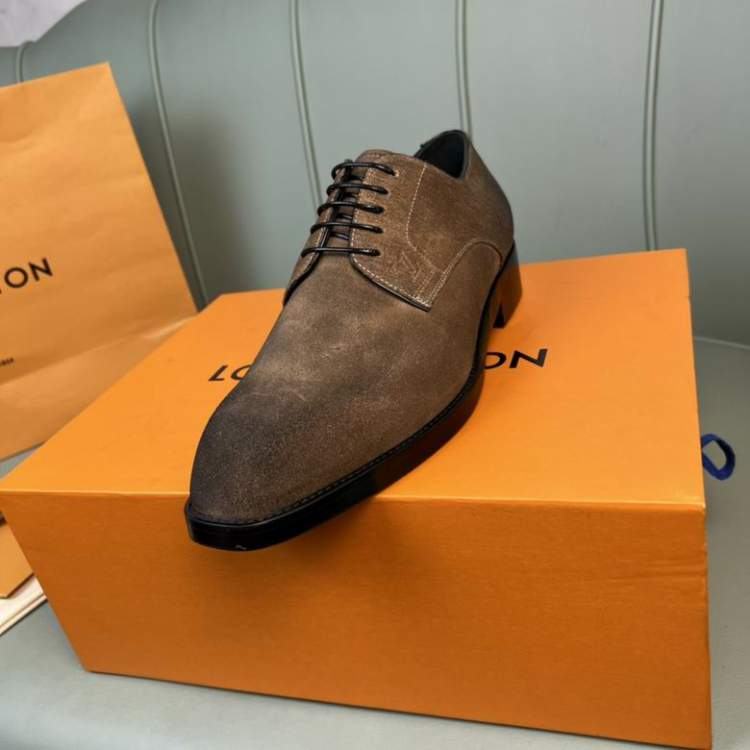 Picture of Louis Vuitton Shoes _SKULVsz38-440610313938